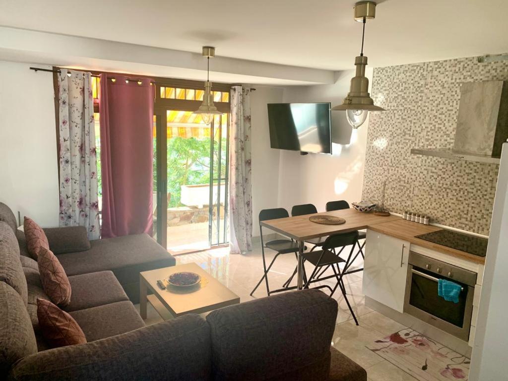 Duplex-Bungalow In Playa De Las Americas,3 Minutes Near The Best Beaches In Tenerife Luaran gambar